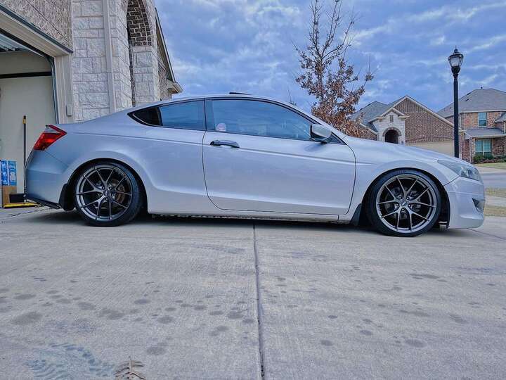 MaXpeedingRods Blog | An Automotive Blog from MaXpeedingRods - Install 24-way Adjustable Coilovers on 2011 Honda Civic