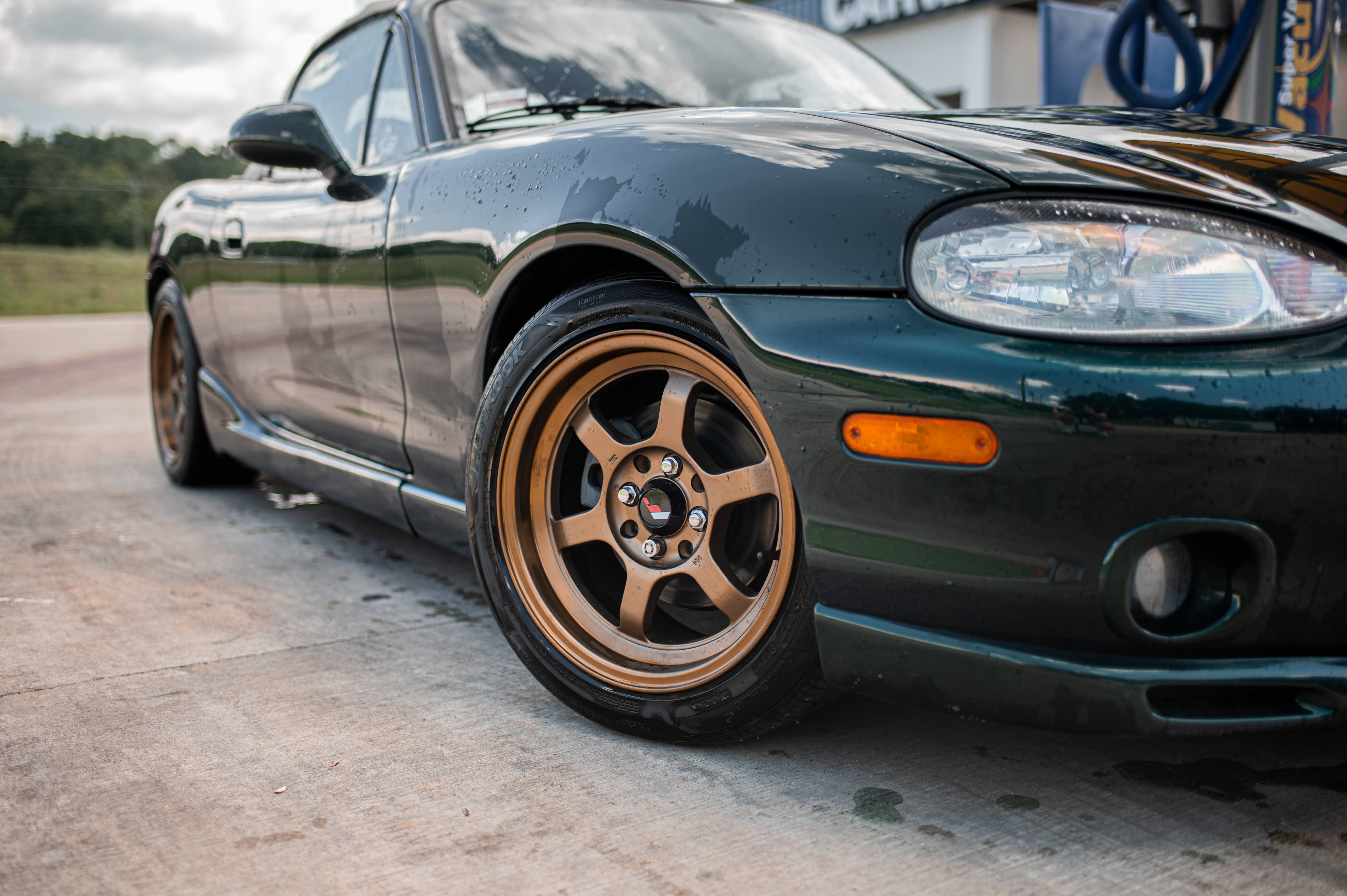 MaXpeedingRods Blog | An Automotive Blog from MaXpeedingRods - How to Choose Spring Rate for Coilovers