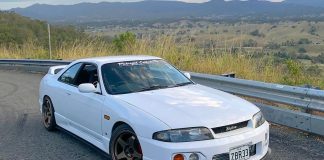 R33 Skyline